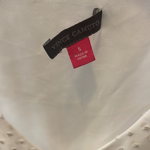 Vince Camuto White Blouse Size Small - Picture 2 of 9